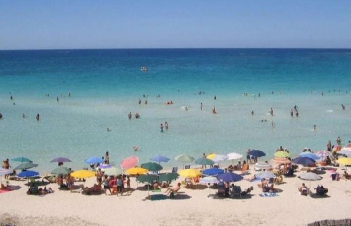 Acquazzurra Affittacamere Torre Lapillo Exterior foto